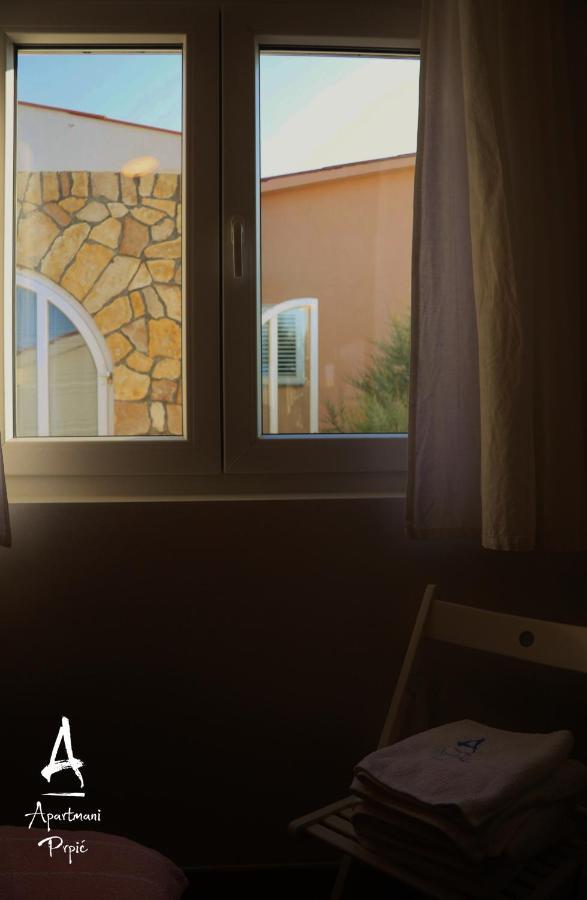 Ražanac Apartmani Prpic מראה חיצוני תמונה