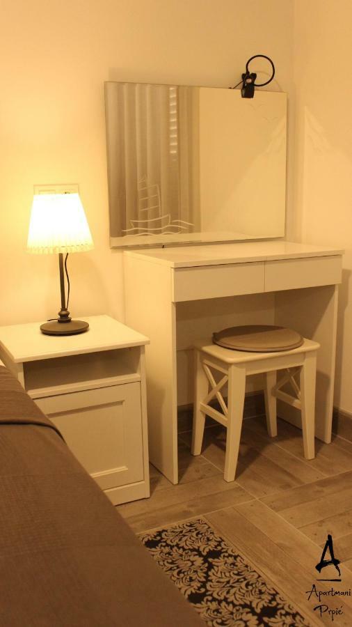 Ražanac Apartmani Prpic מראה חיצוני תמונה